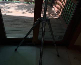 Items Located In The 1st bedroom (MASTER)