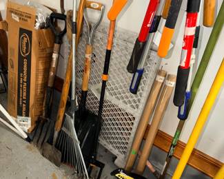 Items Located In The Garage