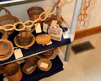 Items Located In The Dining Room
