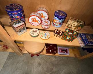 Items Located In The Lower Storage Area