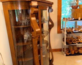 Items Located In The Dining Room