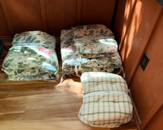 Items Located In The Sun Room