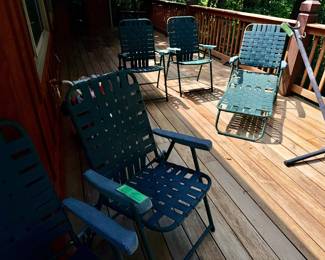 Items Located In The Back Porch / Patio Area