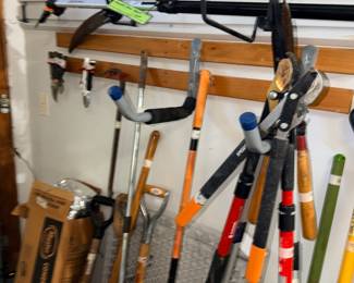 Items Located In The Garage
