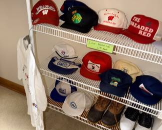 Items Located In The 1st bedroom (MASTER)