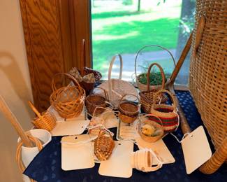 Items Located In The Dining Room