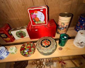 Items Located In The Lower Storage Area