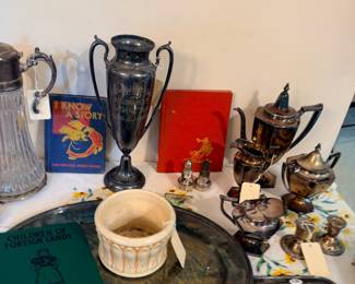 Items Located In The Dining Room