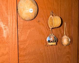 Items Located In The Sun Room