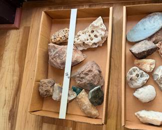 Items Located In The Sun Room