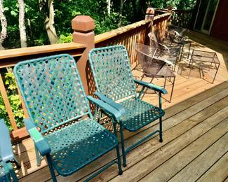 Items Located In The Back Porch / Patio Area