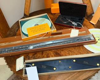 Items Located In The Entry