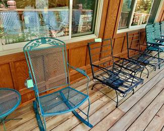 Items Located In The Back Porch / Patio Area