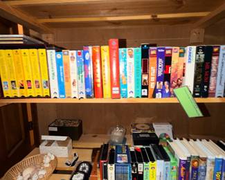 Items Located In The Lower Storage Area