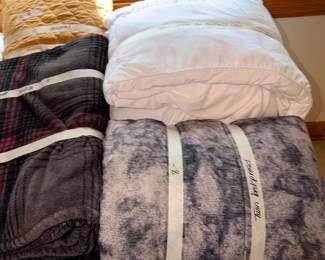 Items Located In The 2nd Bedroom