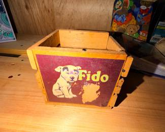 Items Located In The Lower Storage Area