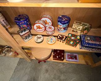 Items Located In The Lower Storage Area