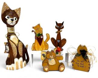Carved Wooden Cat And Rustic Wood Cat Figurines