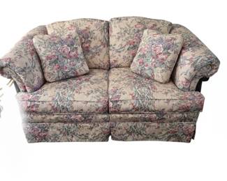 Nice Broyhill Floral 2 Person Sofa