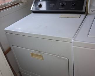 Whirlpool Gas Dryer Model LG7681XSW3