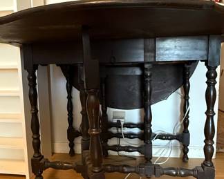 Antique Jacobean Revival Oak Gateleg Drop Leaf Table