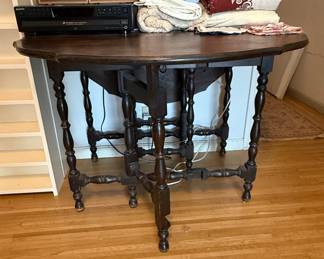 Antique Jacobean Revival Oak Gateleg Drop Leaf Table
