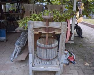 Vintage Cast Iron and Wood Fruit/Cider Press