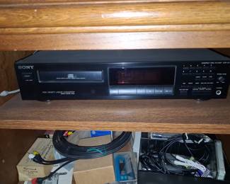 Sony CDP-211 Compact Disc Player