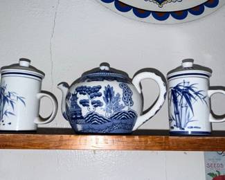 Vintage Chinese Blue and White Porcelain Tea Set (Teapot and Two Mugs)