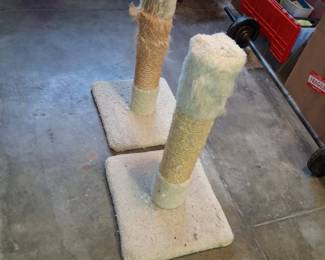 Used Carpet and Sisal Cat Scratching Posts