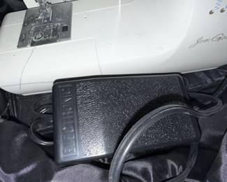Janome Jem Gold 2 (Model 661) Sewing Machine