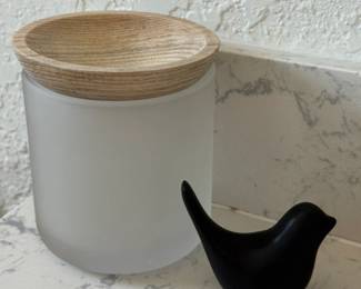 DECORANCILLARY 17