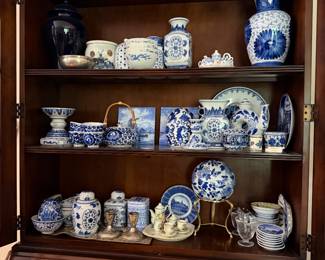 Assorted blue & white porcelain plates, teacups, ginger jars, pitchers, etc.