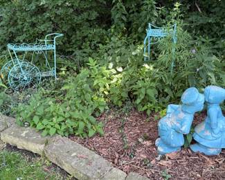 yard art