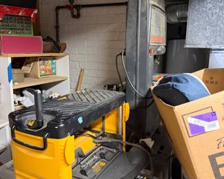 DEWALT Planer