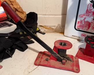 MEC Super Sizer (model SS77) shotgun shotshell resizing press