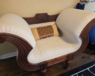 Vintage window bench w/sleigh arms