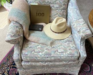 Accent Chairs
