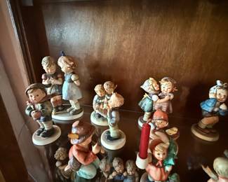 vintage Goebel Hummel figurines