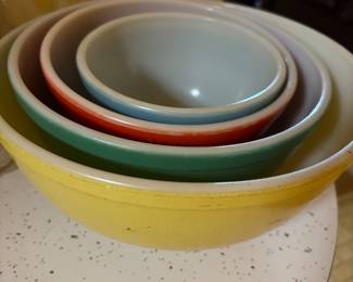 vintage Pyrex Primary Color nesting mixing bowls: models 401, 402, 403, 404