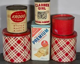 Retro Tins with Plaid Patterns