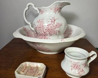 Pitcairns Limited Porcelain Royale Set