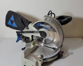 Delta ShopMaster 10-Inch Compound Miter Saw