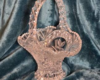 Hofbauer Byrdes Crystal Etched Basket