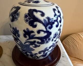 Blue and White Porcelain Ginger Jar with Wooden Stand