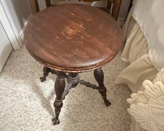 Antique Victorian Adjustable Piano Stool with Glass Ball and Claw Feet, possibly Holtzman & Sons