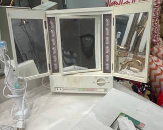 Vintage Clairol True-to-Light VII or VIII Tri-Fold Makeup Mirror