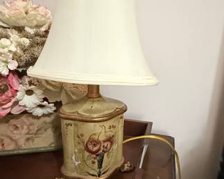 Vintage Chinoiserie Floral Painted Table Lamp with Claw Feet