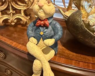 Victorian Collection Edward Carrots Gentleman Bunny Figurine