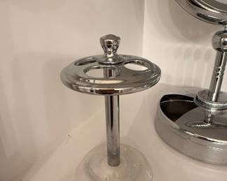 Vintage iDesign York Collection Chrome and White Toothbrush Holder